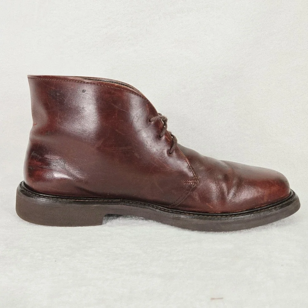 Sebago Men's Chukka Boots in Dark Brown Leather